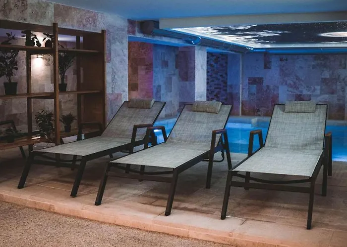 марциганица אכסניה אסנובגראד